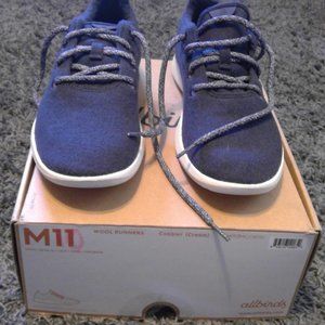Navy Allbird Sneakers M10